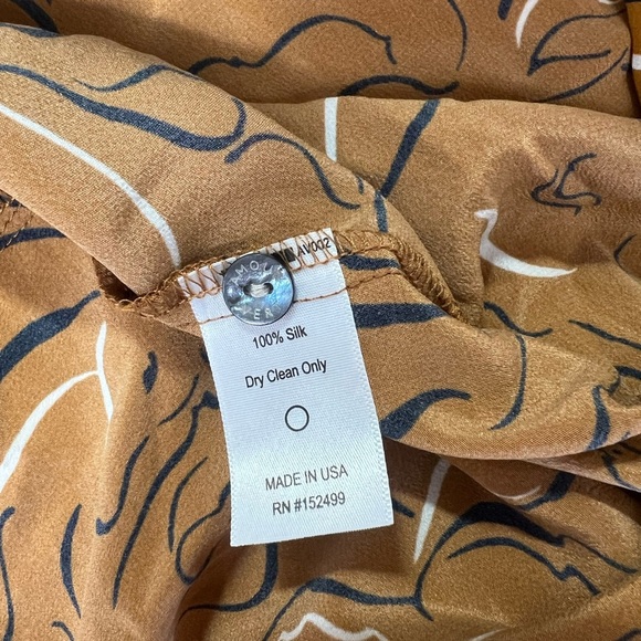 NWT Amour Vert Kaya Wild Horses Silk Button Front Blouse, size XS - Picture 7 of 7